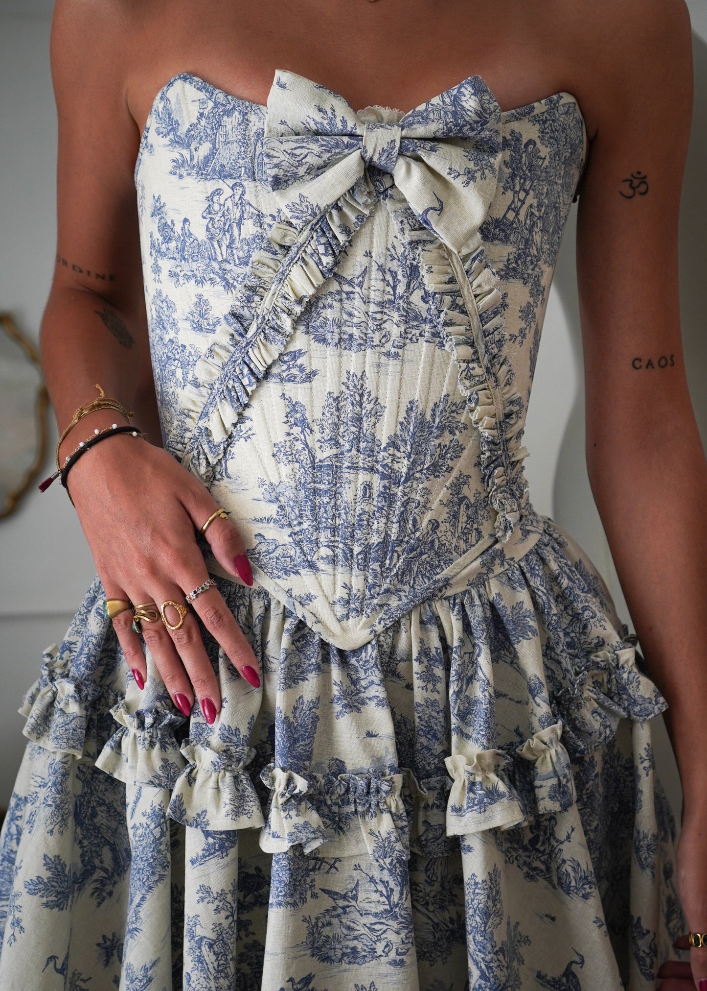 ‘Secret Garden’ corset