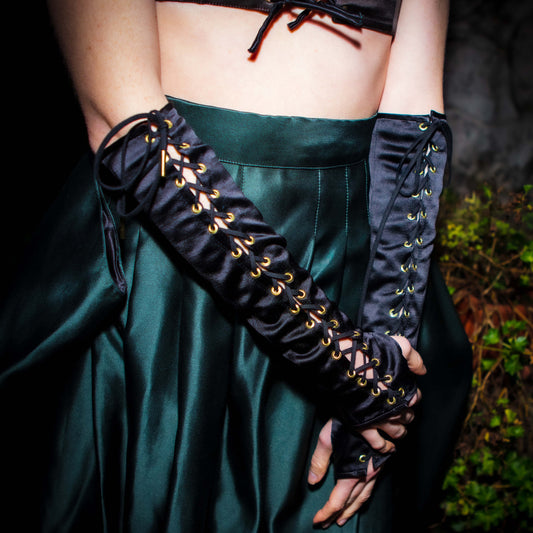 Cosmia-Lace up opera gloves